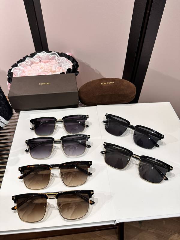 Tom Ford Sunglasses Top Quality TOS01369